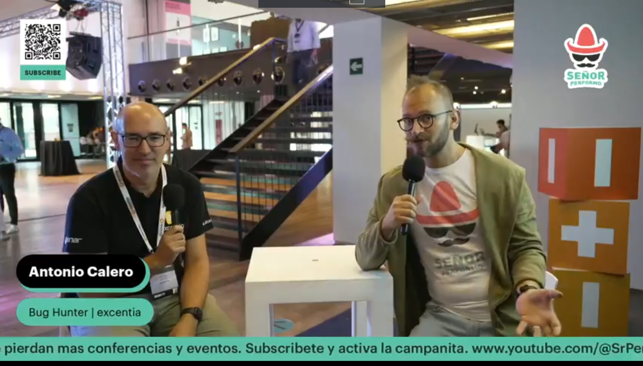 Antonio Calero y Señor Performo en el VLC Testing 2024