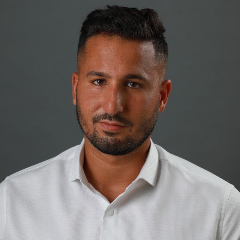 Yacine Maghezzi